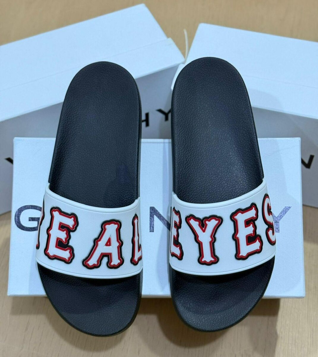 Tongs en cuir décontractées