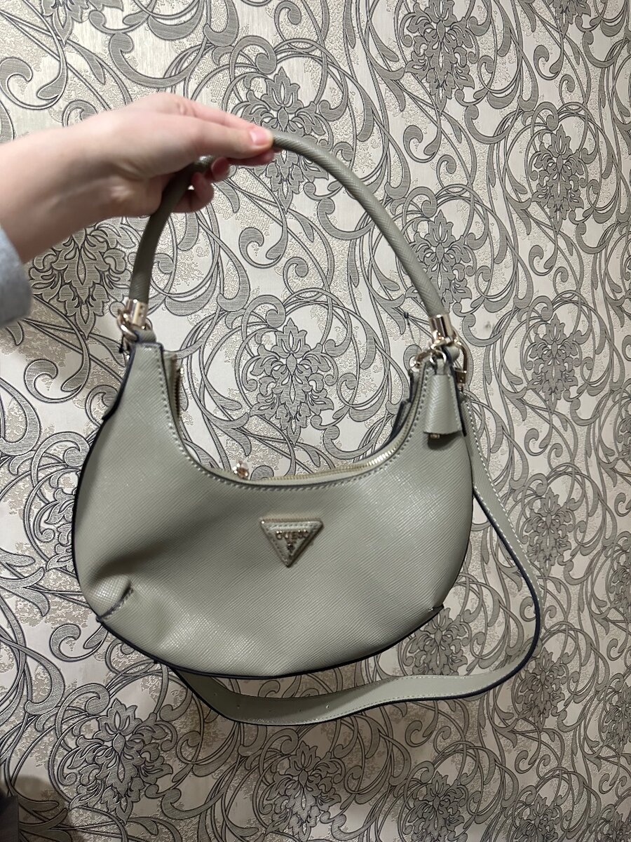 Женская сумка Guess