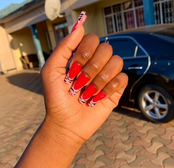 Acrylic and Gel Stickon nails