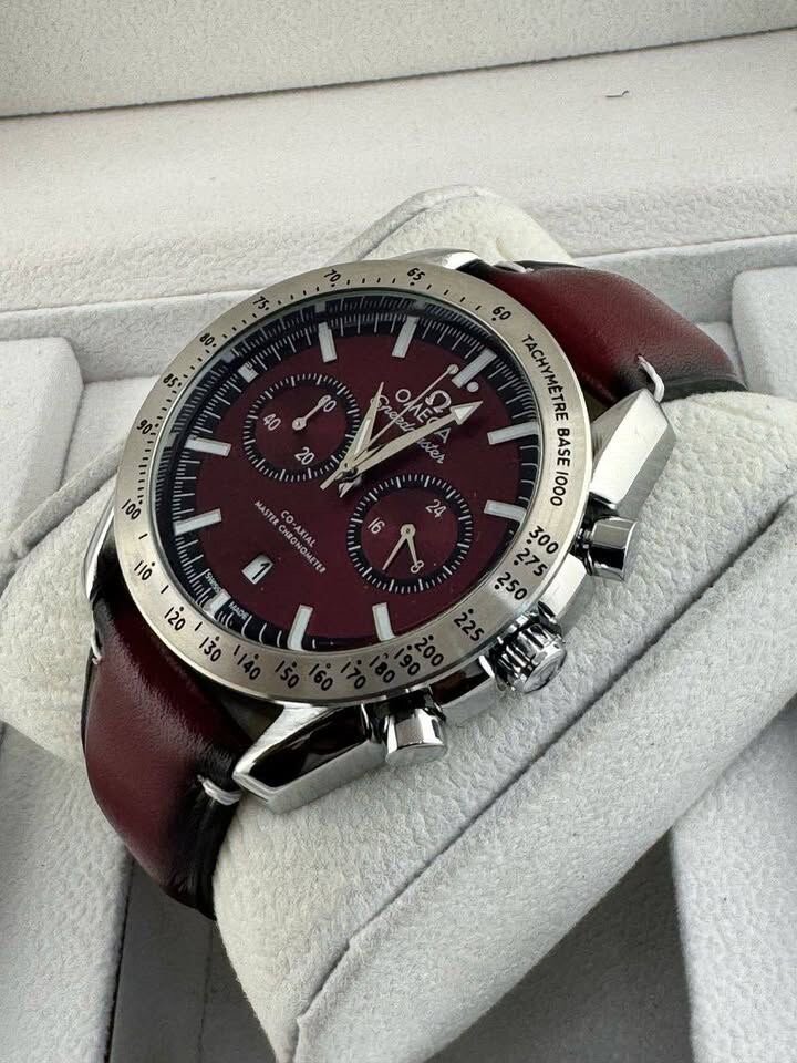 Montre chronographe élégante