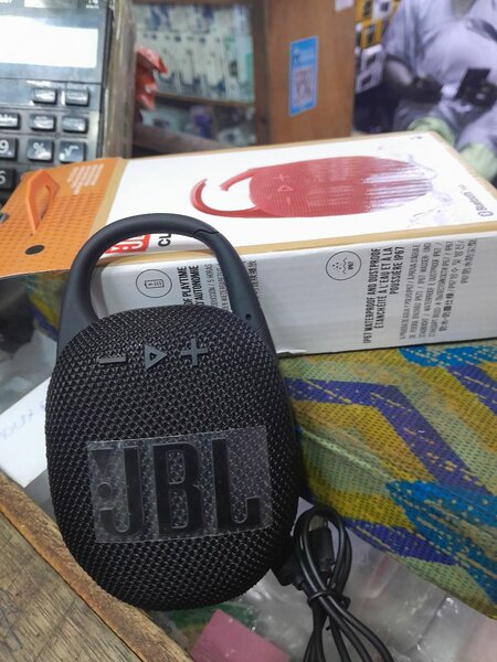 Enceinte Bluetooth JBL Clip