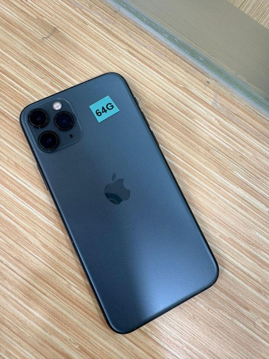 iPhone 11 64 Go
