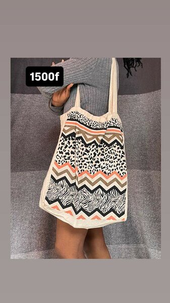 Tote bags