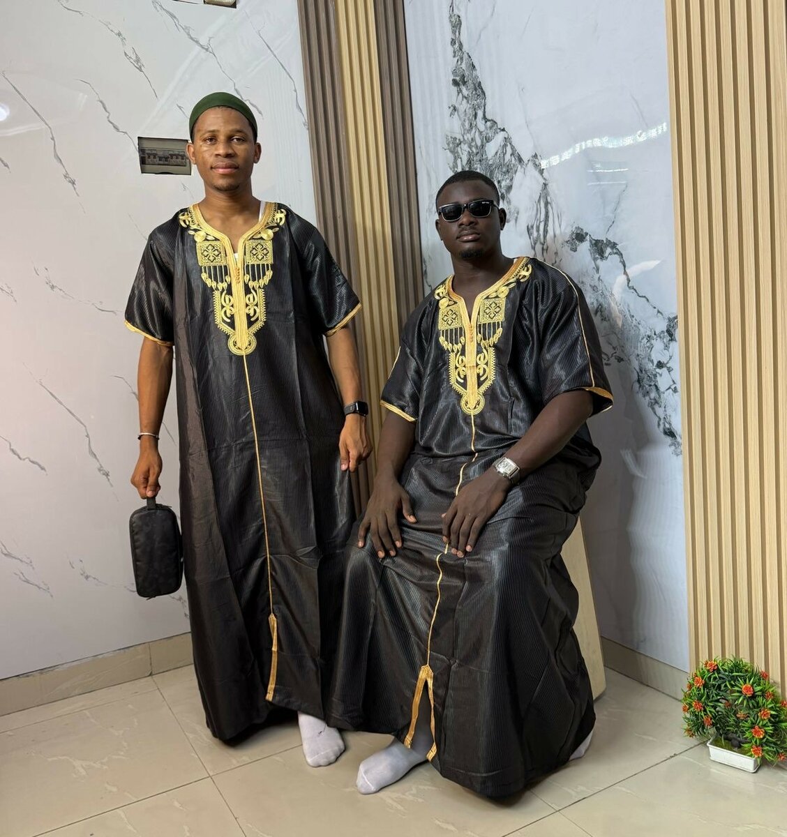 Boubou Marocain disponible en plusieurs couleurs et tailles