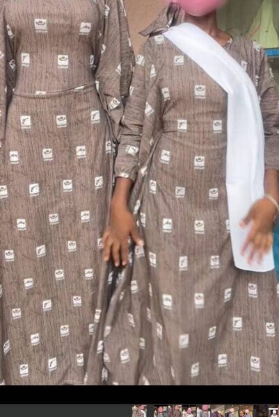 Robe longue en tissu imprimé