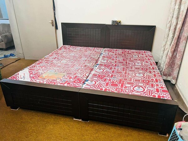 Beds dinning table