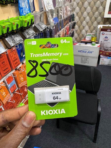 Clé USB Kioxia 64GB
