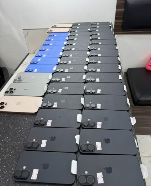 iPhone 16 128Gb physical sim factory unlocked