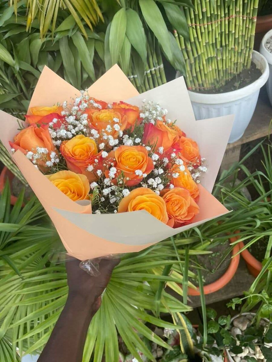 Bouquet de roses orange vives
