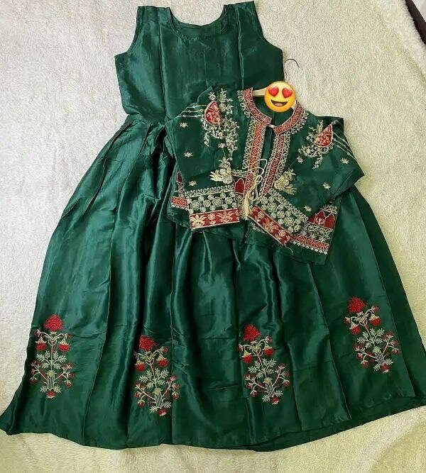 Beautiful Stitched Fancy Wear Fork