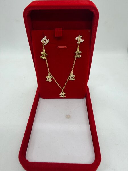 Parure élégante plaqué or