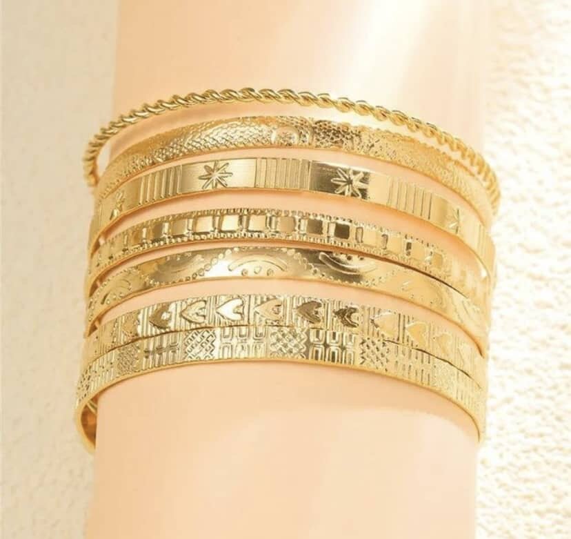 Bracelets en or élégants