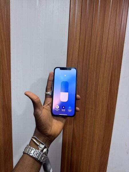 iPhone 12 bleu 64 Go déverrouillé