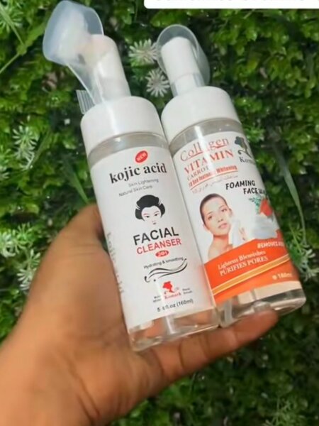 Mousse nettoyante visage vitaminée