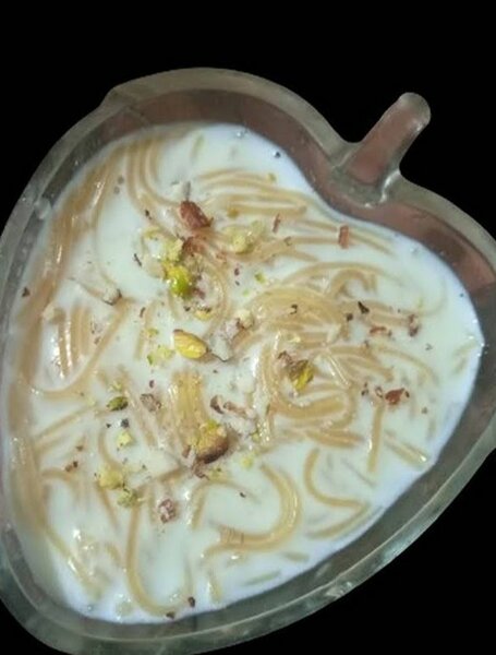 Doodh sewiyaan