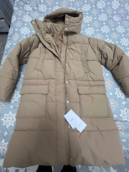 Новая куртка зимняя очень теплая фирма Befree