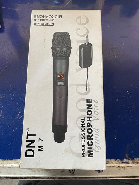 DnT cordless mic