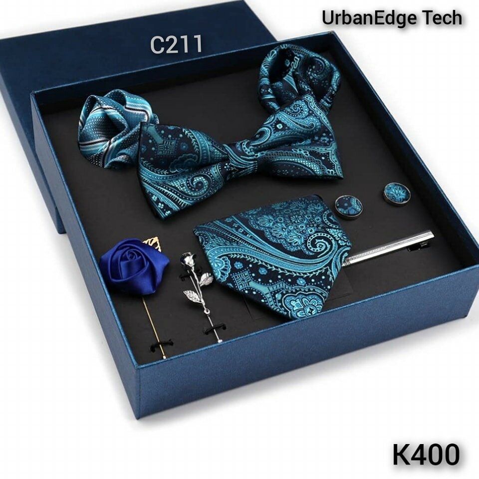 Men's 8 in 1 Necktie gift set. 