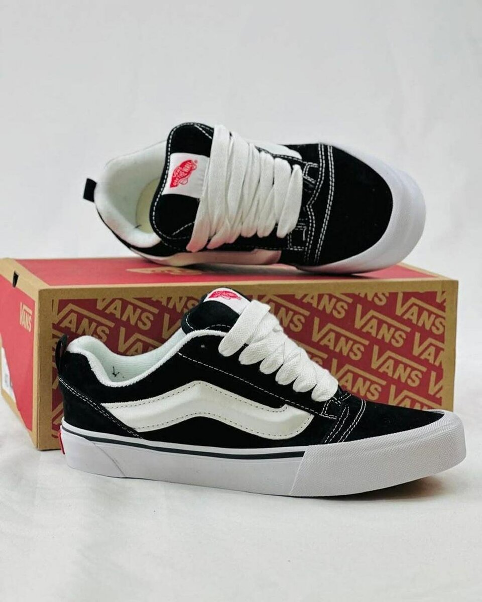 Vans Old Skool Sneakers