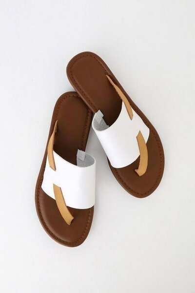 Sandales en cuir tendance