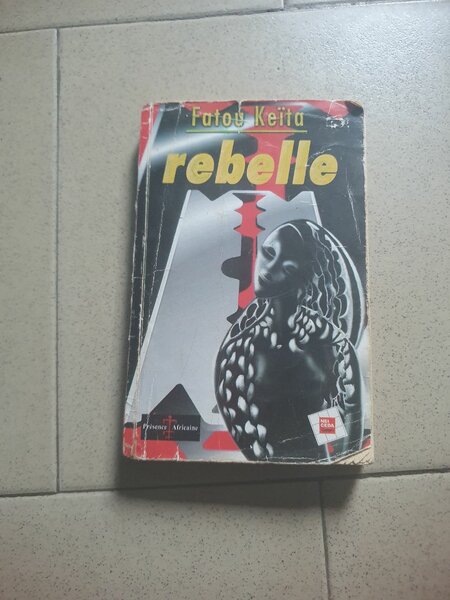 Livre "Rebelle" de Fatou Keïta
