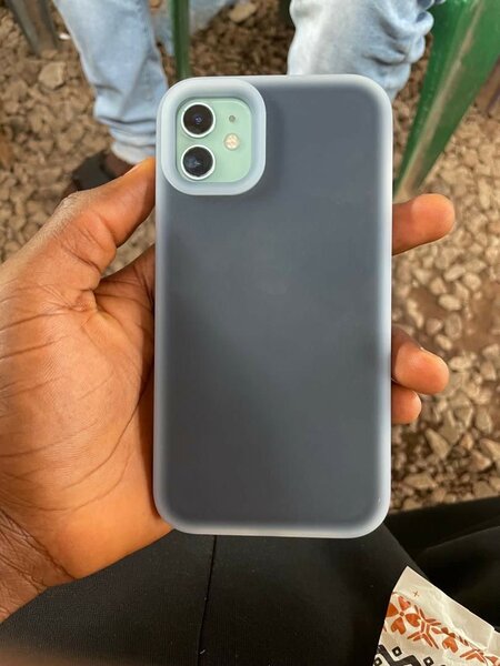 Coque silicone disponible