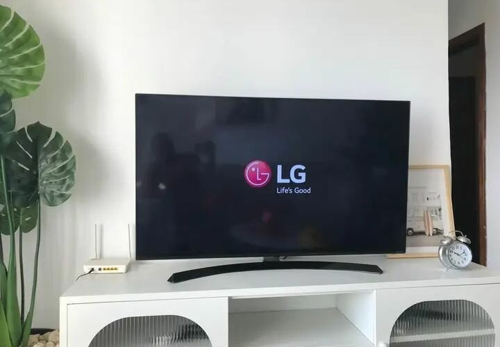Téléviseur LG intelligent