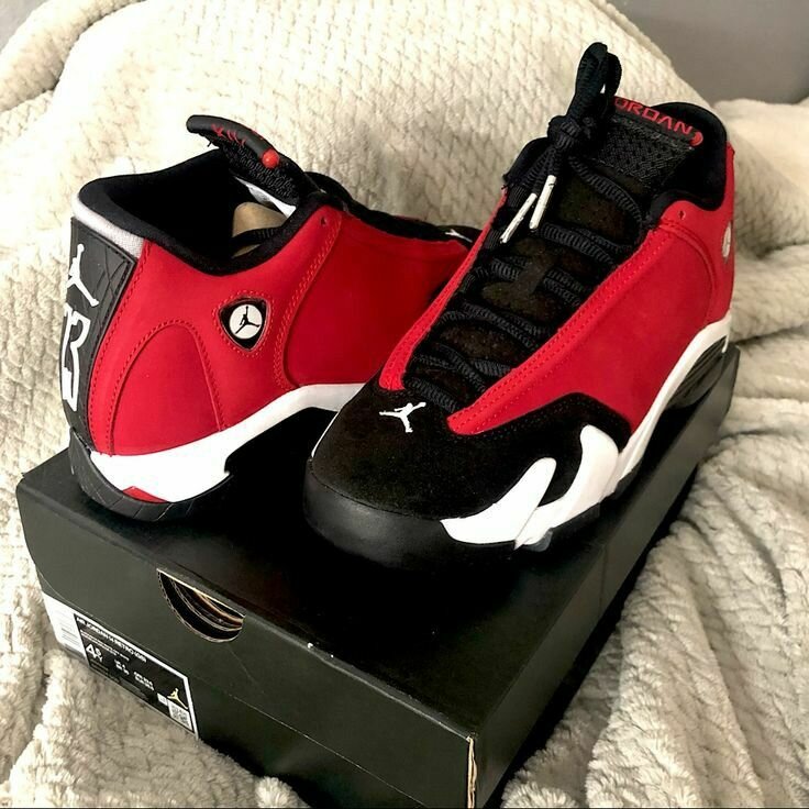 JORDAN 14S