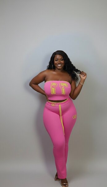 Ensemble fitness rose femme