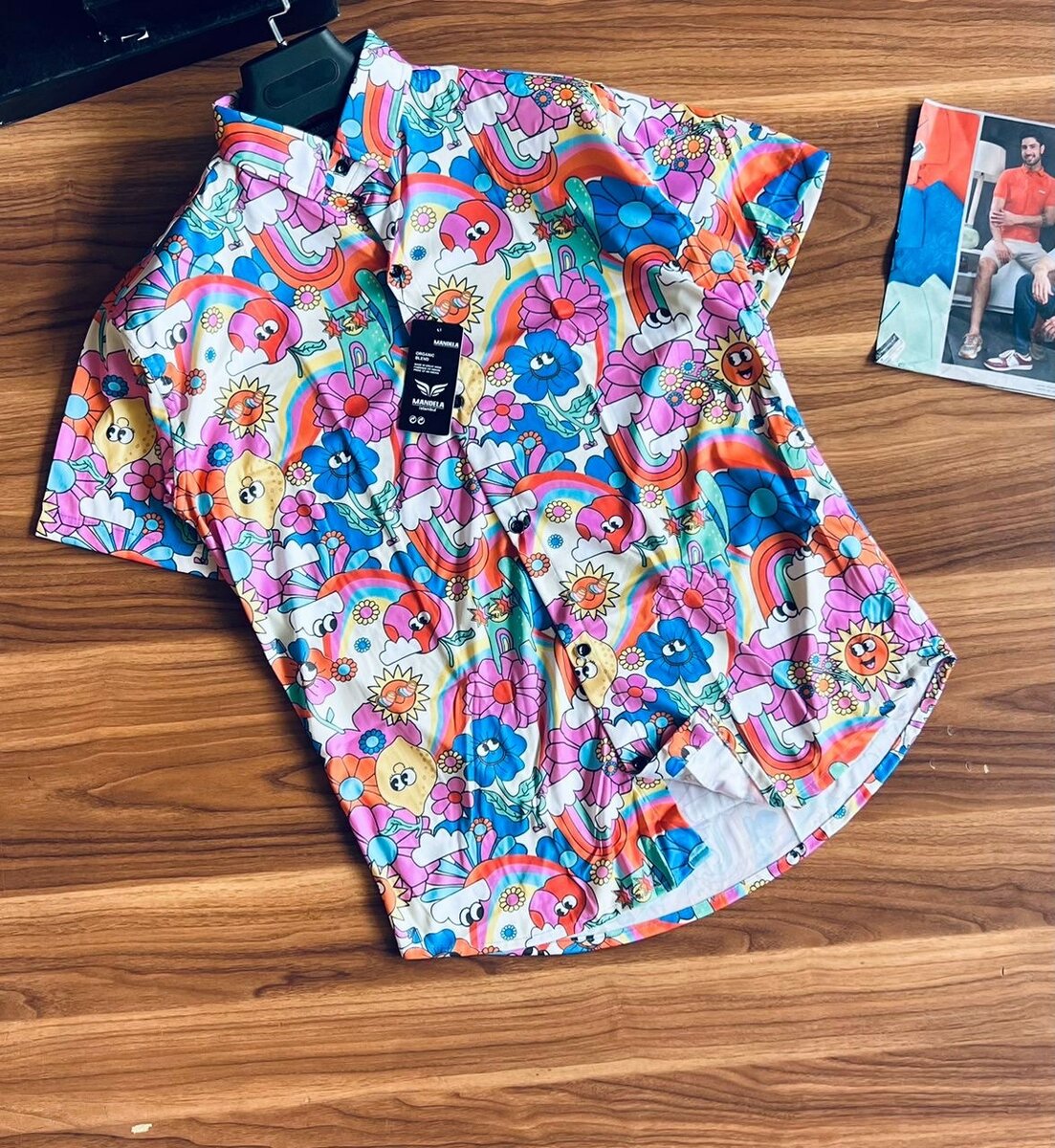 *GLORY VINTAGE SHIRT*  *AVAILABLE* *SIZE RANGES* *M* *L* *XL