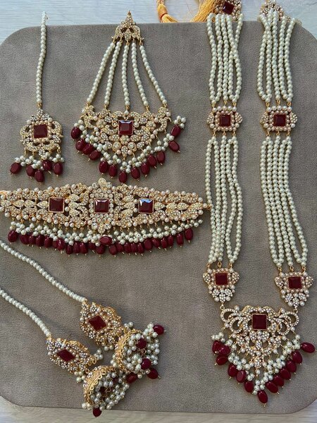 Jewellery set