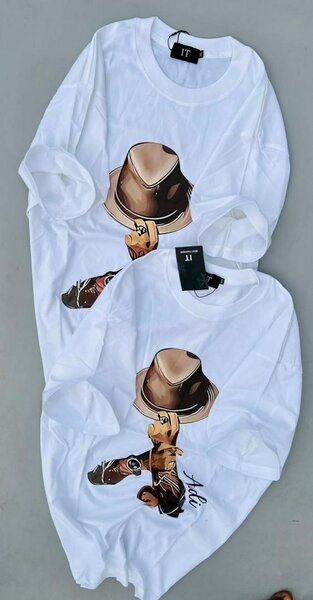 T-shirts Homme Imprimé Chapeau