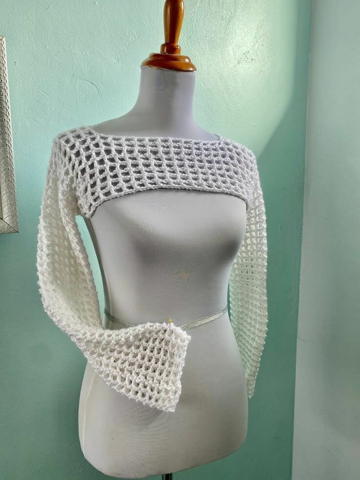Boléro en maille crochet