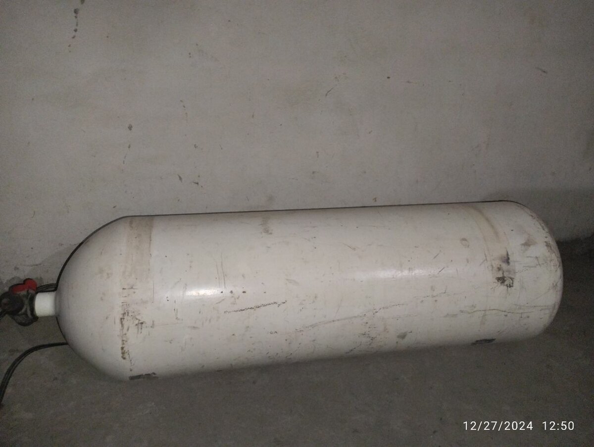 CNG cylinder Mehran geniune