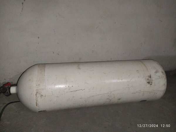 CNG cylinder Mehran geniune