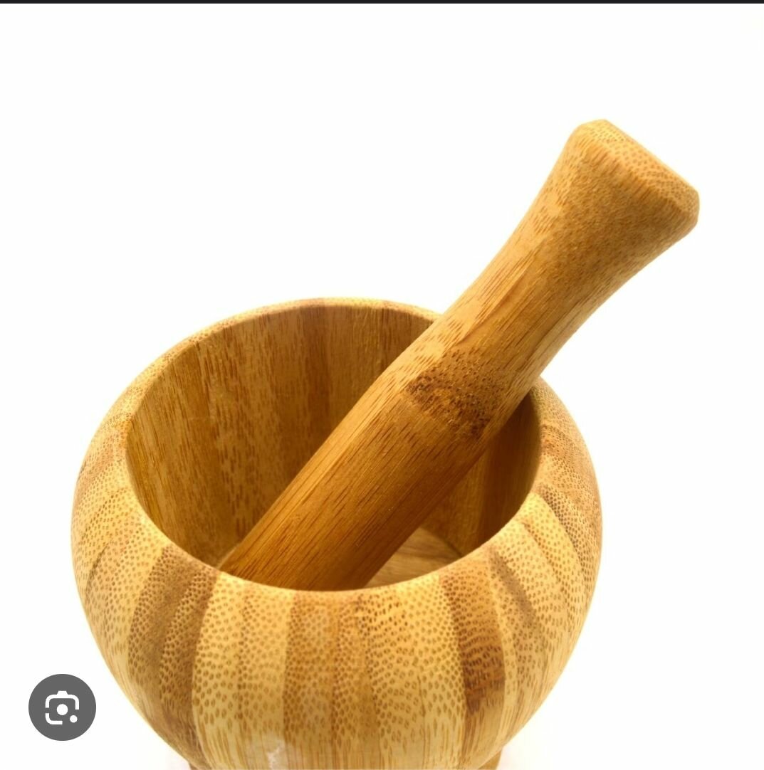 Mortier en bambou résistant