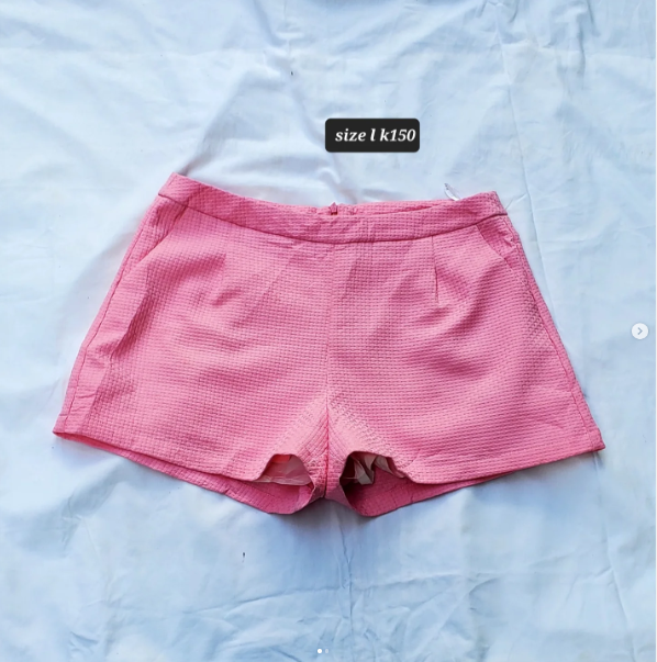 pink shorts
