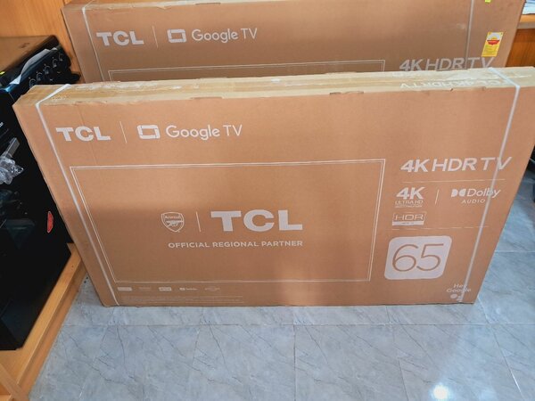 New Tcl 65 inches smart Android tv