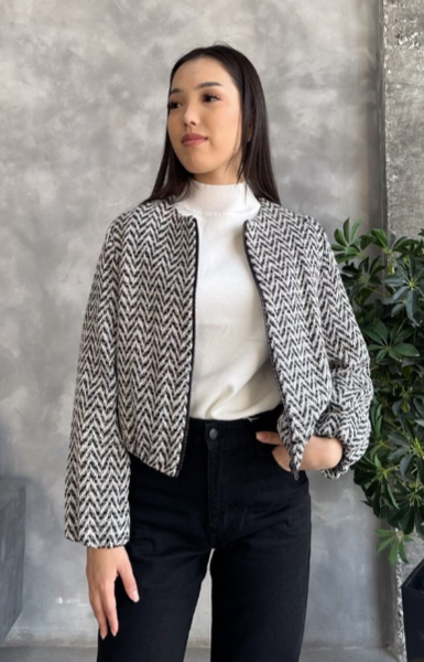 Твидовый бомбер от ZARA