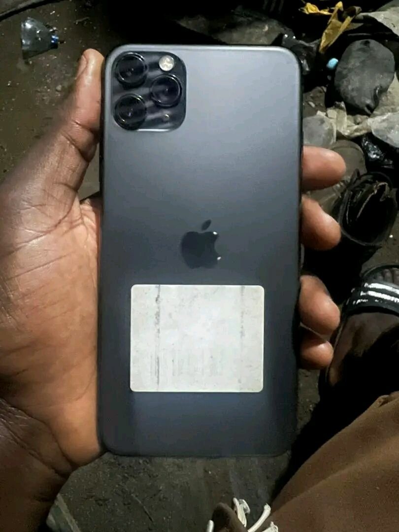 iPhone 11 Pro Max