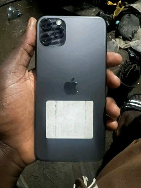 iPhone 11 Pro Max