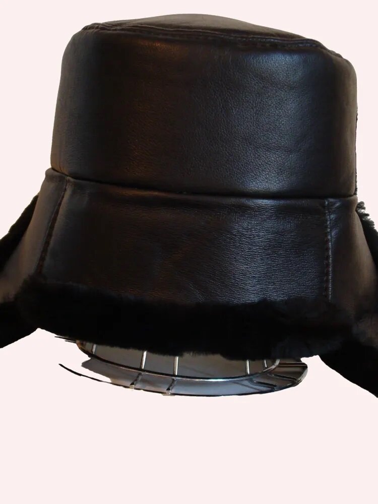 Мужская шапка ушанка модели “Пилот” 