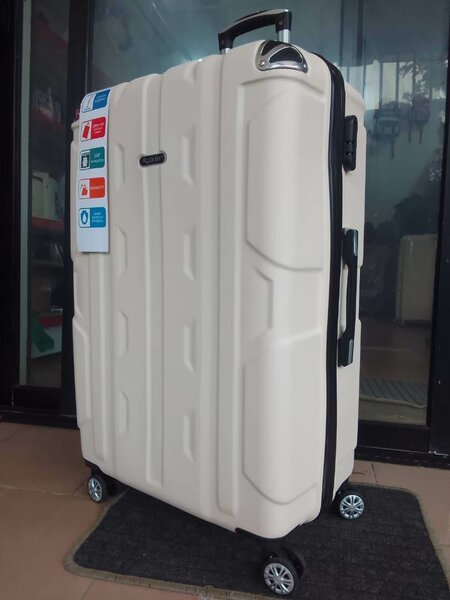 Grand valise rigide 23kg