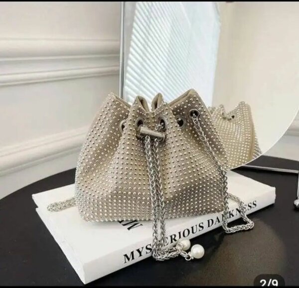 SACS EN BANDOULIÈRE