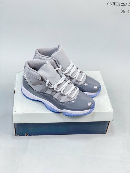 Jordan 11