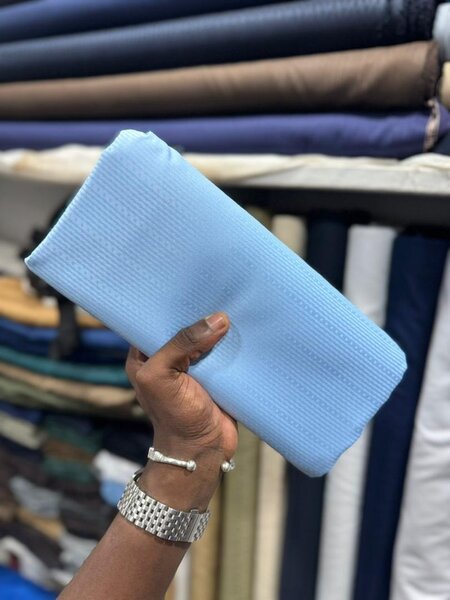 Tissu en lin pour chemise homme