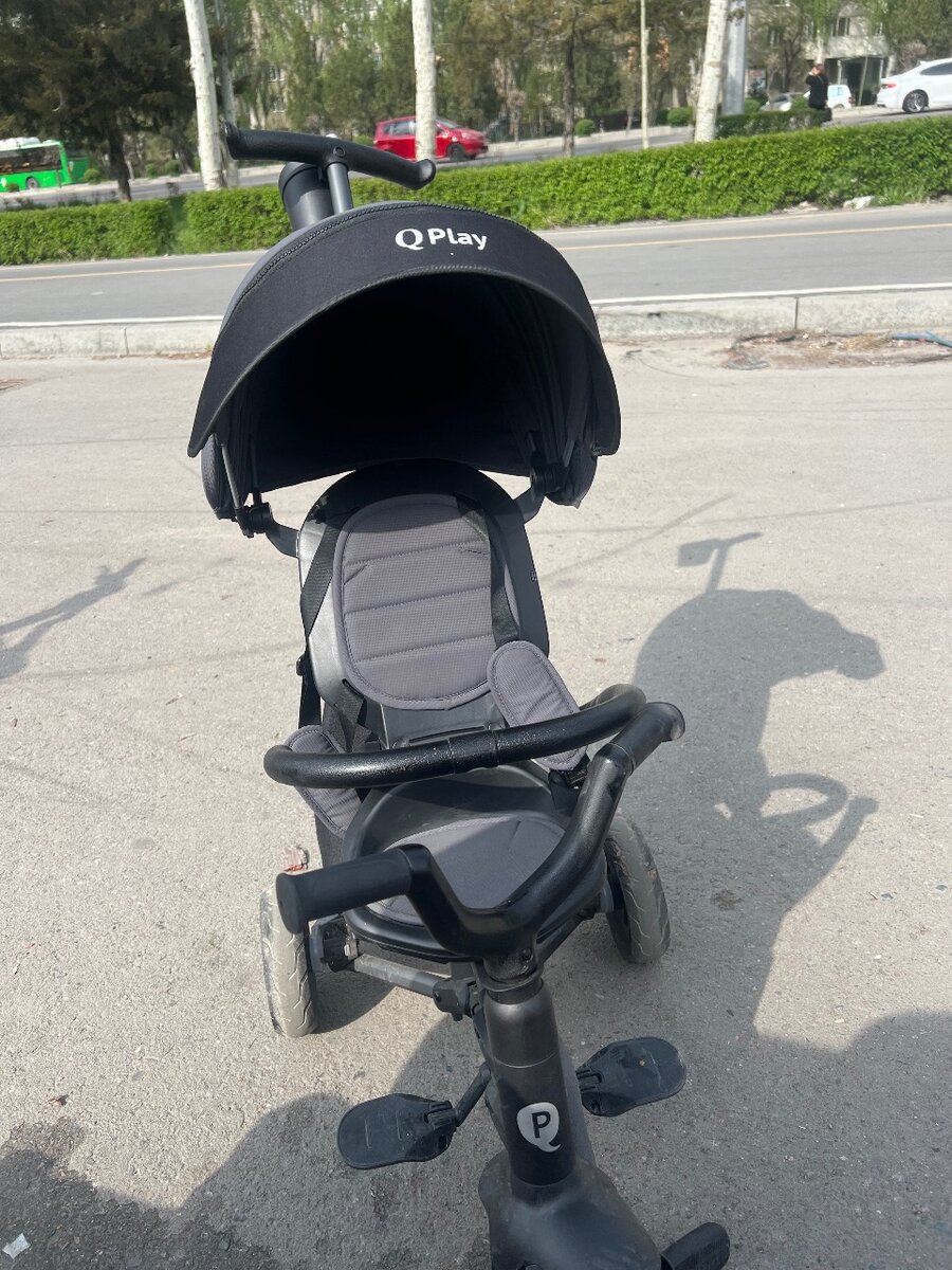 Продаю детский трехколесный ве