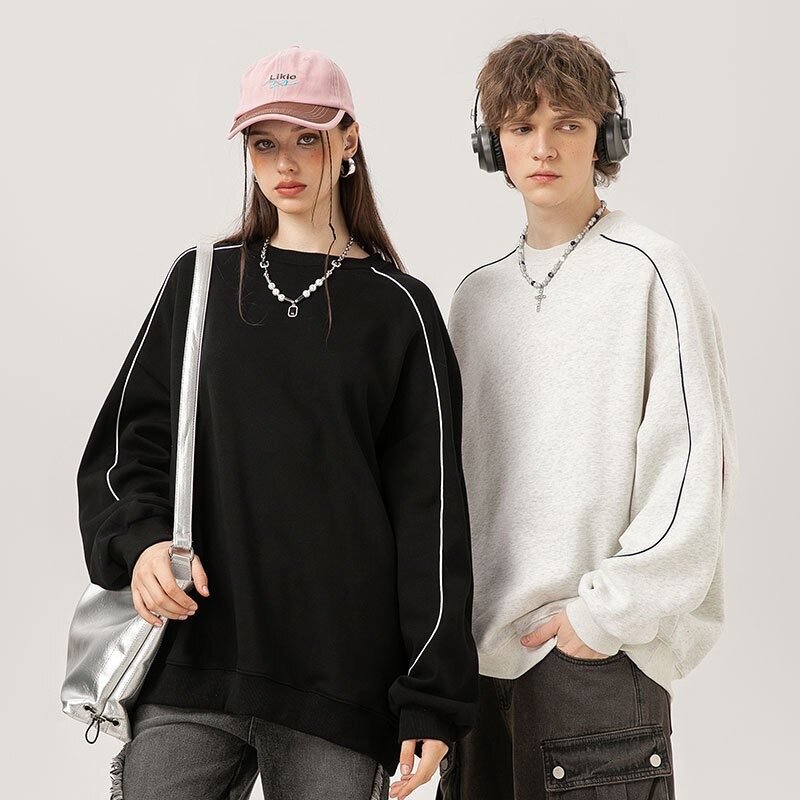 Свитшот с цветными полосками