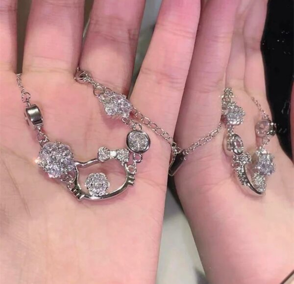 Hello kitty браслет