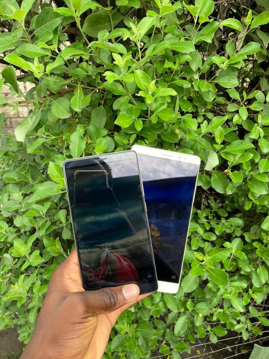 Huawei Mate 8 Pre-owned Fully Functional